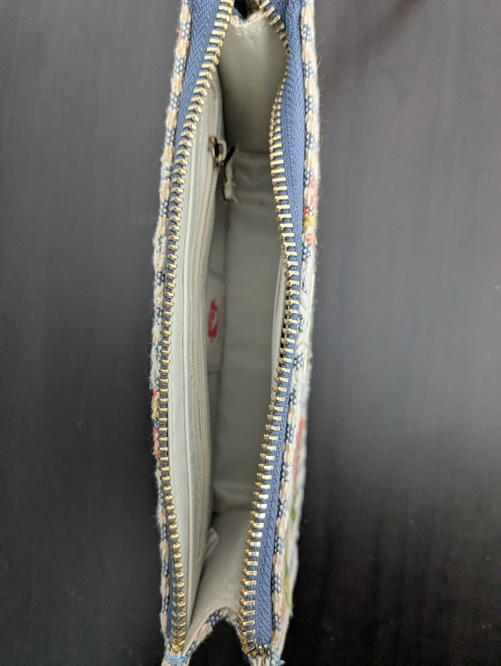 Spartina 449 - Floral Wristlet - Picture 9 of 10